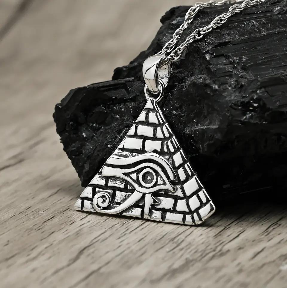 Pirámide Ojo de Horus  1