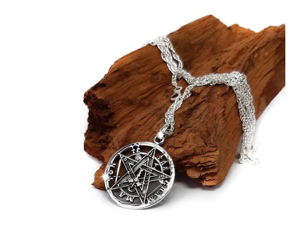 Tetragrammaton Pequeño  1