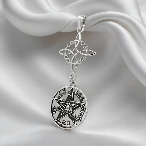 NUDO & TETRAGRAMMATON