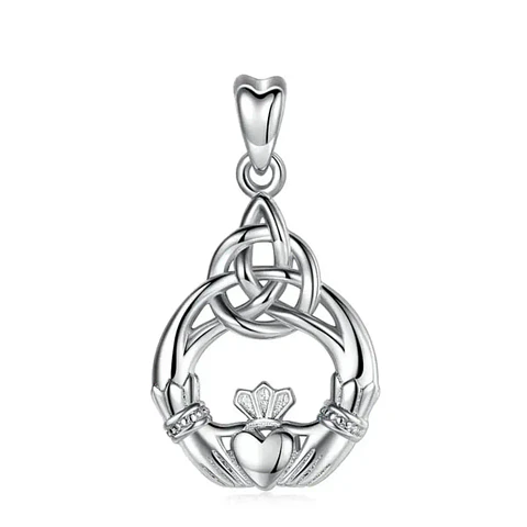 Colgante claddagh en plata 925