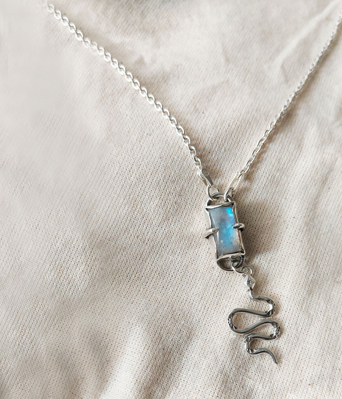 COLLAR SERPIENTE LUNA