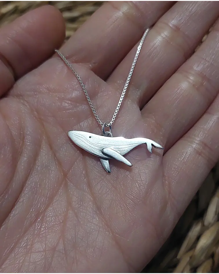 COLLAR BALLENA AZUL 