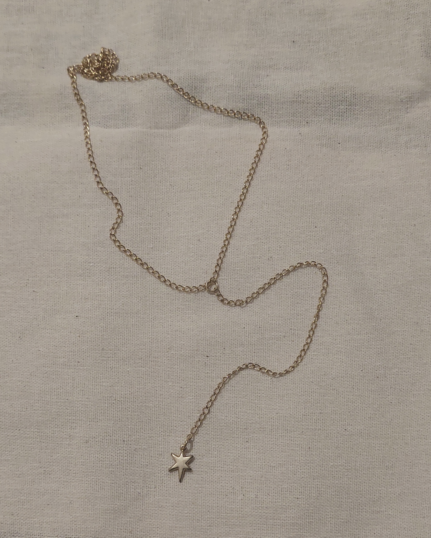COLLAR DORADO