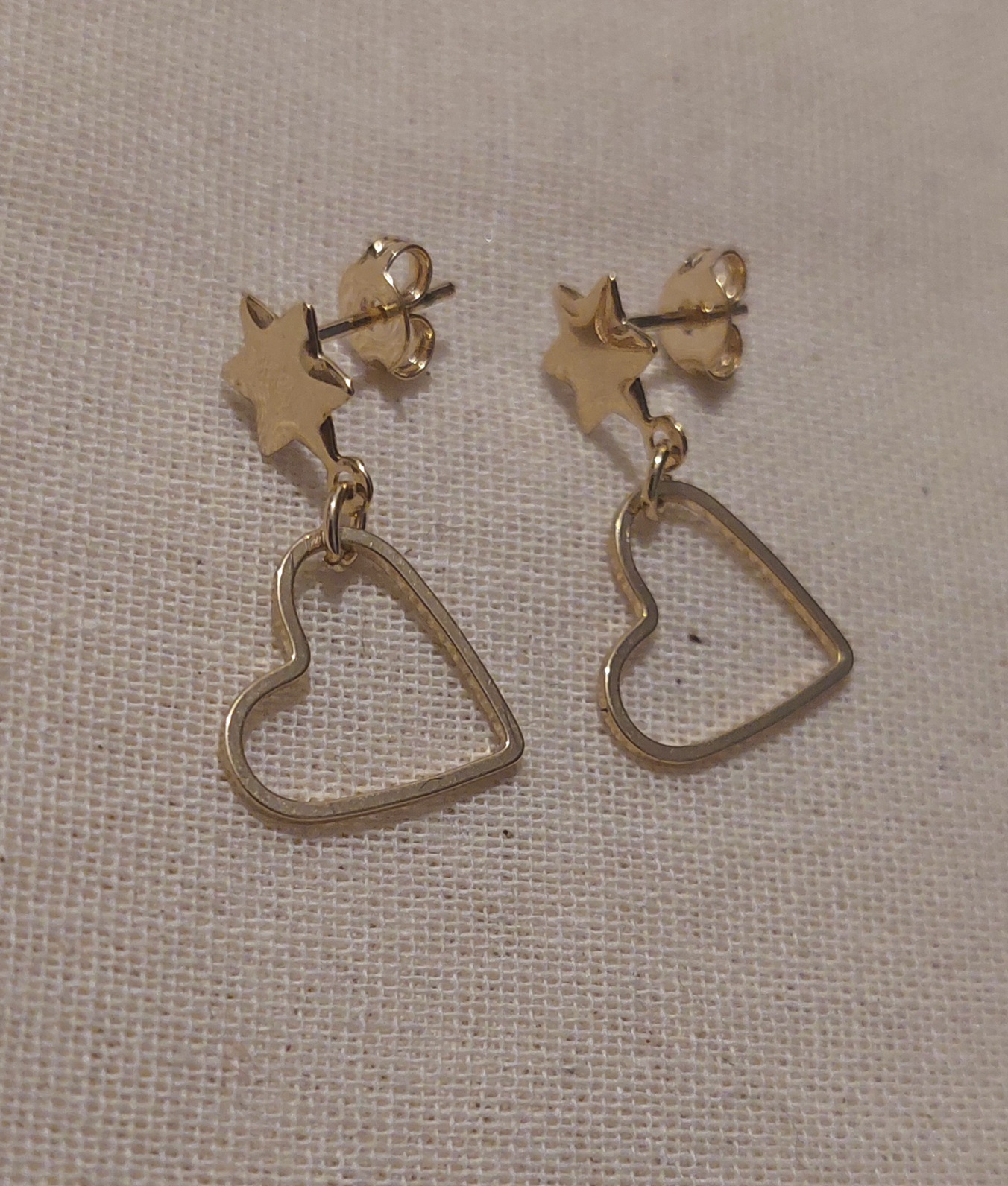 AROS CORAZON DORADO