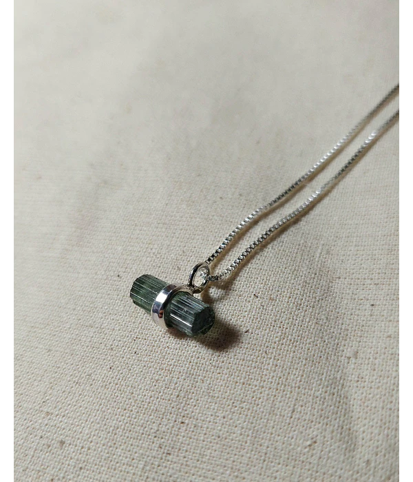 COLLAR TURMALINA VERDE 