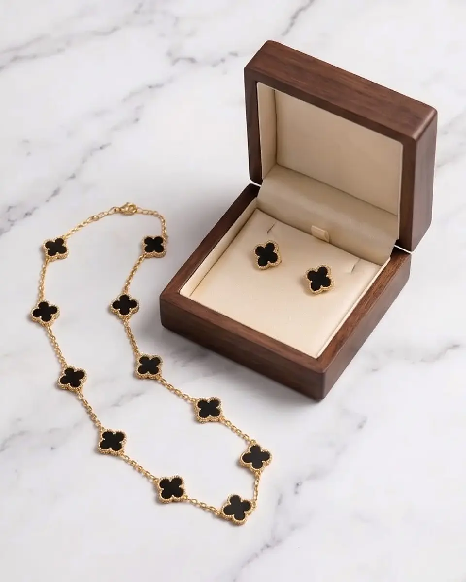 Conjunto Trébol Onyx Gold 3