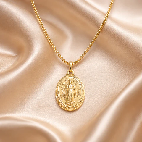 Collar Virgen de Guadalupe – Baño en Oro 18k