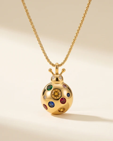 Collar Mariquita Rainbow – Baño en Oro