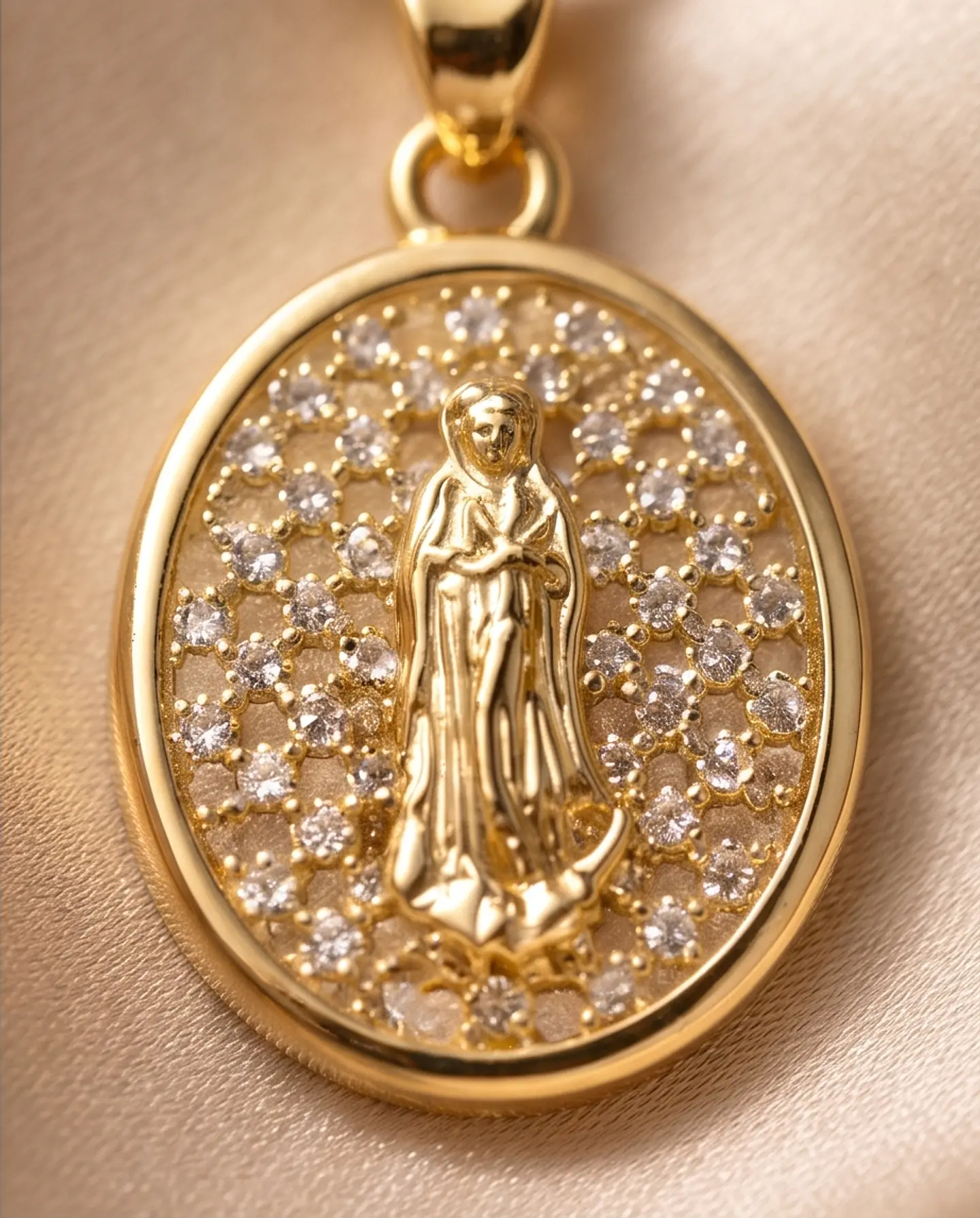 Medalla Virgen Luz Eterna– Baño en Oro y Micro Circones 1