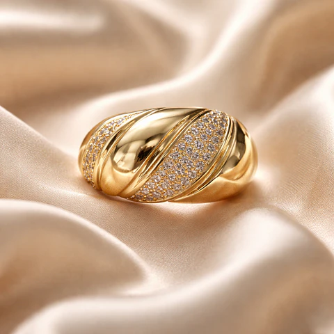 Anillo Luxe Wave– Baño en Oro