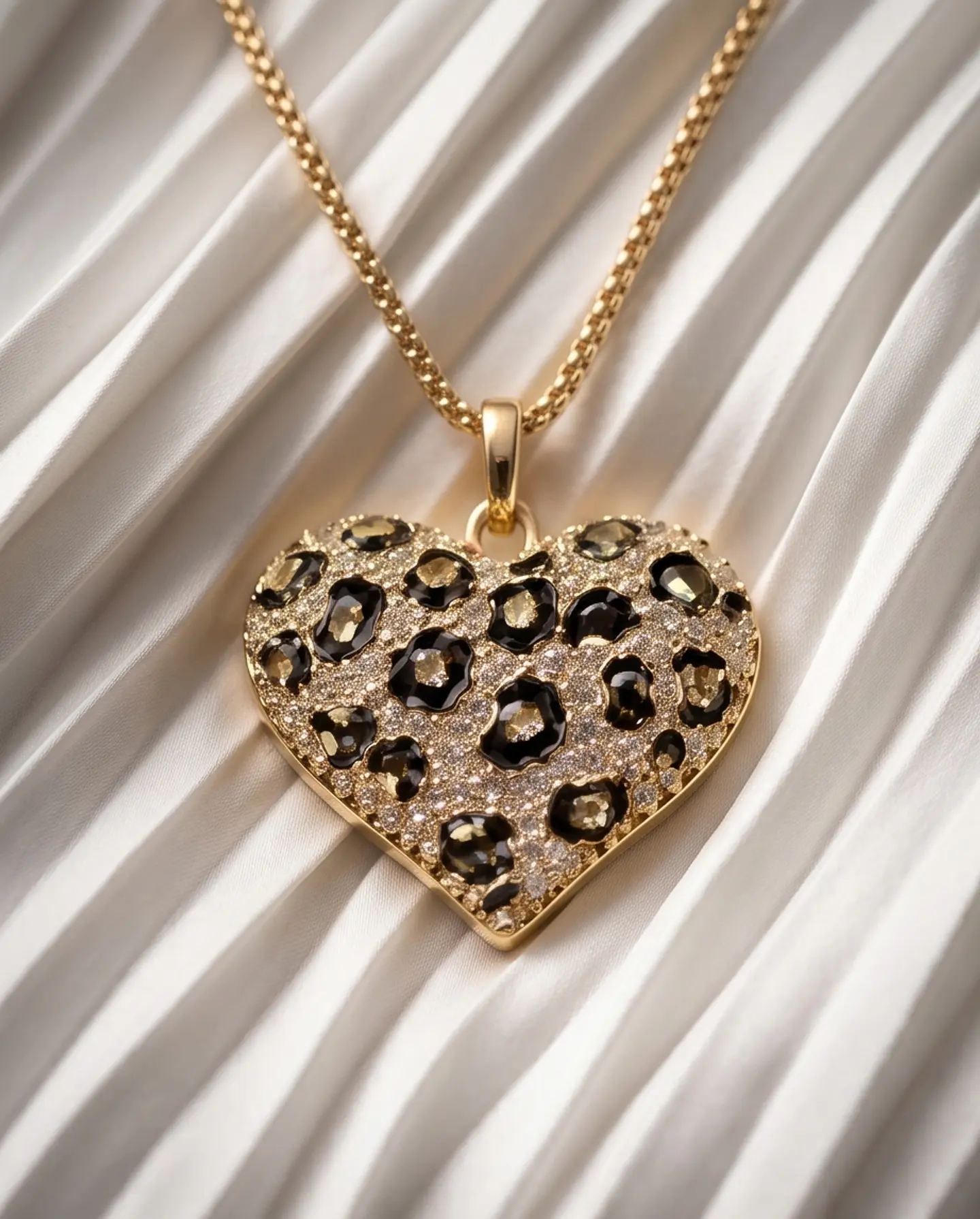 Corazón Salvaje en Baño de Oro Brasileño ✨🐆 1