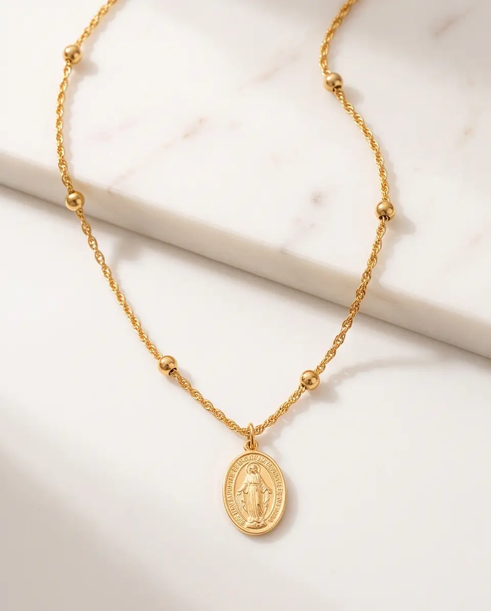 Collar Virgen Milagrosa Celestial 45 cm – Baño en Oro  2