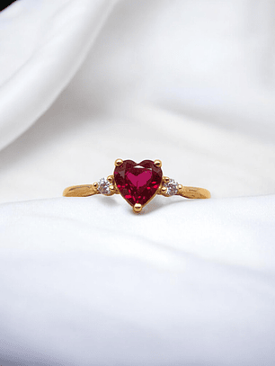 Anillo corazon rubi y circones Oro 18k