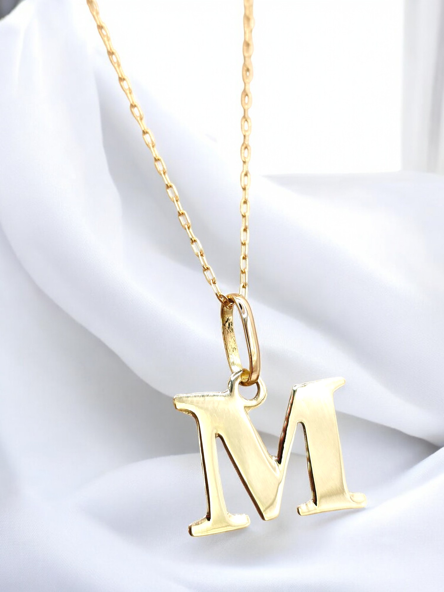 Cadena eslabones 50 cm con inicial 2 cm Oro 18k 5