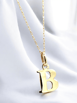 Cadena eslabones 50 cm con inicial 2 cm Oro 18k