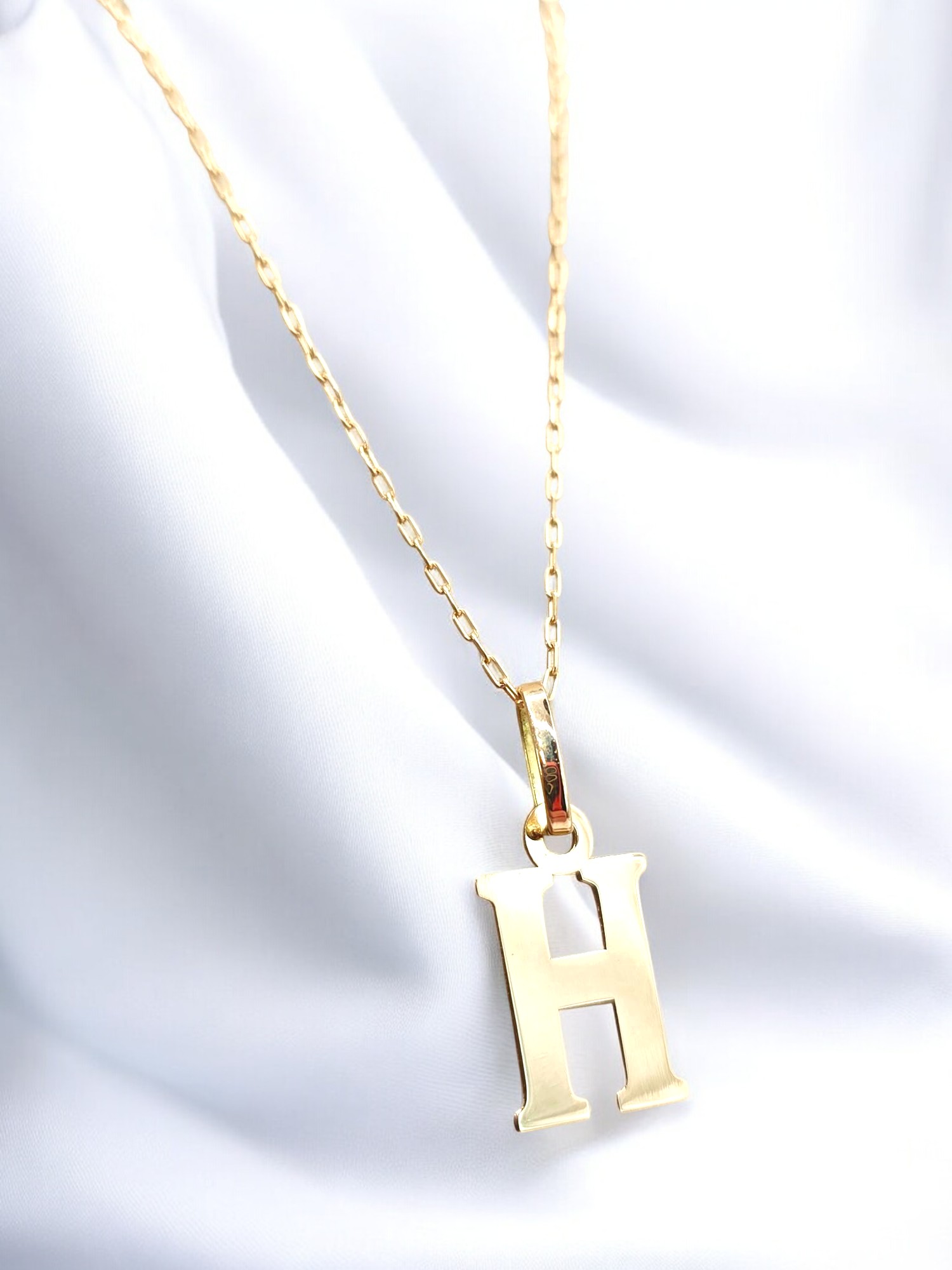 Cadena eslabones 50 cm con inicial 2 cm Oro 18k 16