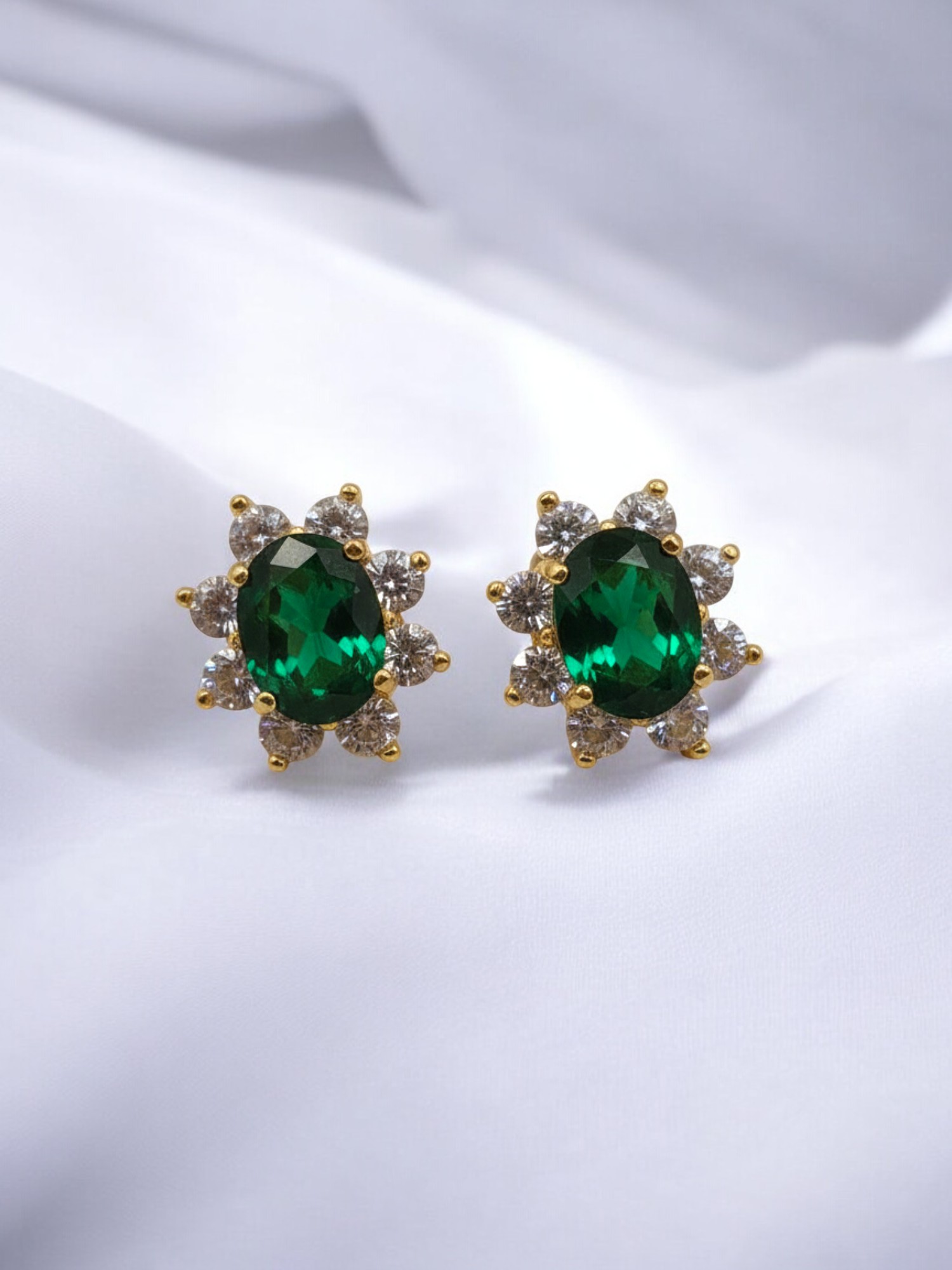 Aros lady esmeralda y circones Oro 18k 2