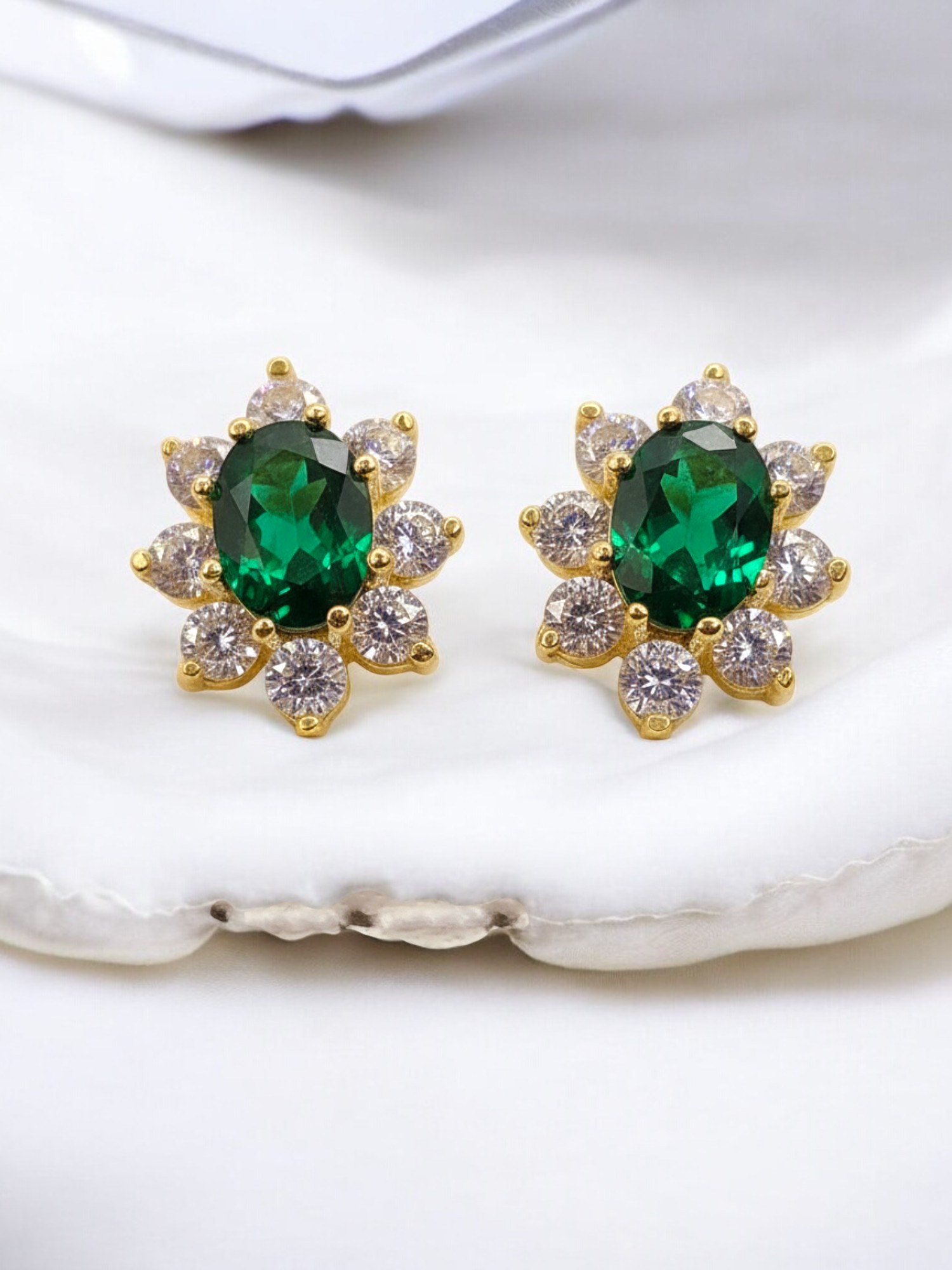 Aros lady esmeralda y circones Oro 18k 5