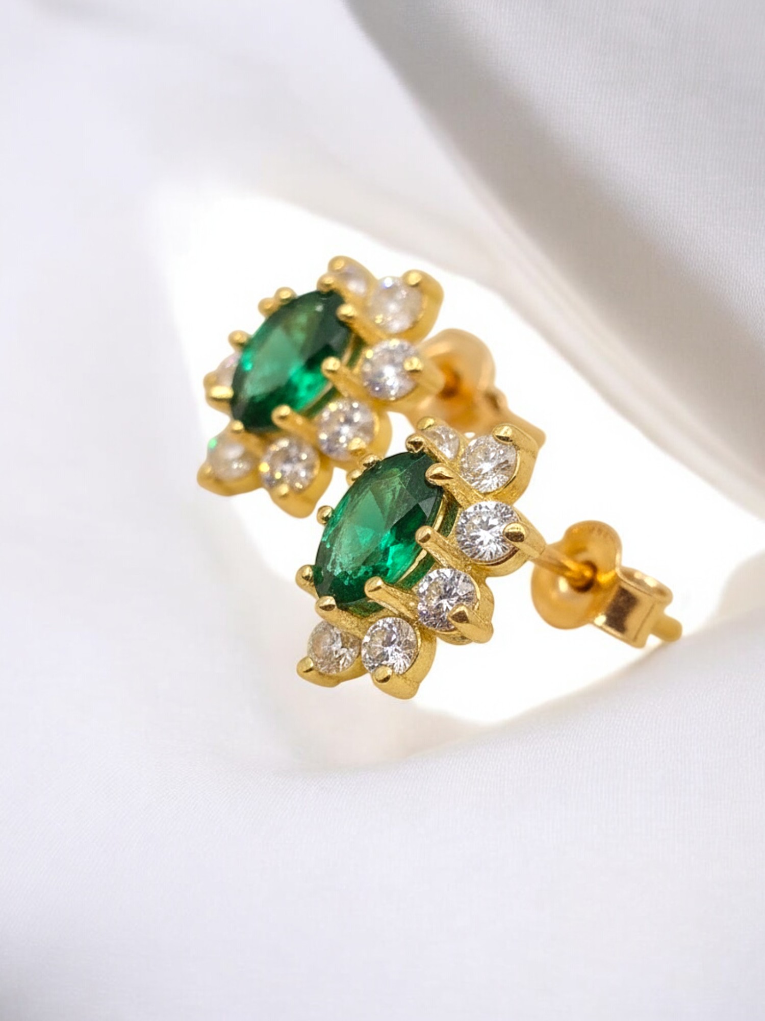 Aros lady esmeralda y circones Oro 18k 6