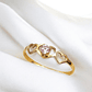 Anillo midi tres corazones rosa de francia Oro 18k - Miniatura 1