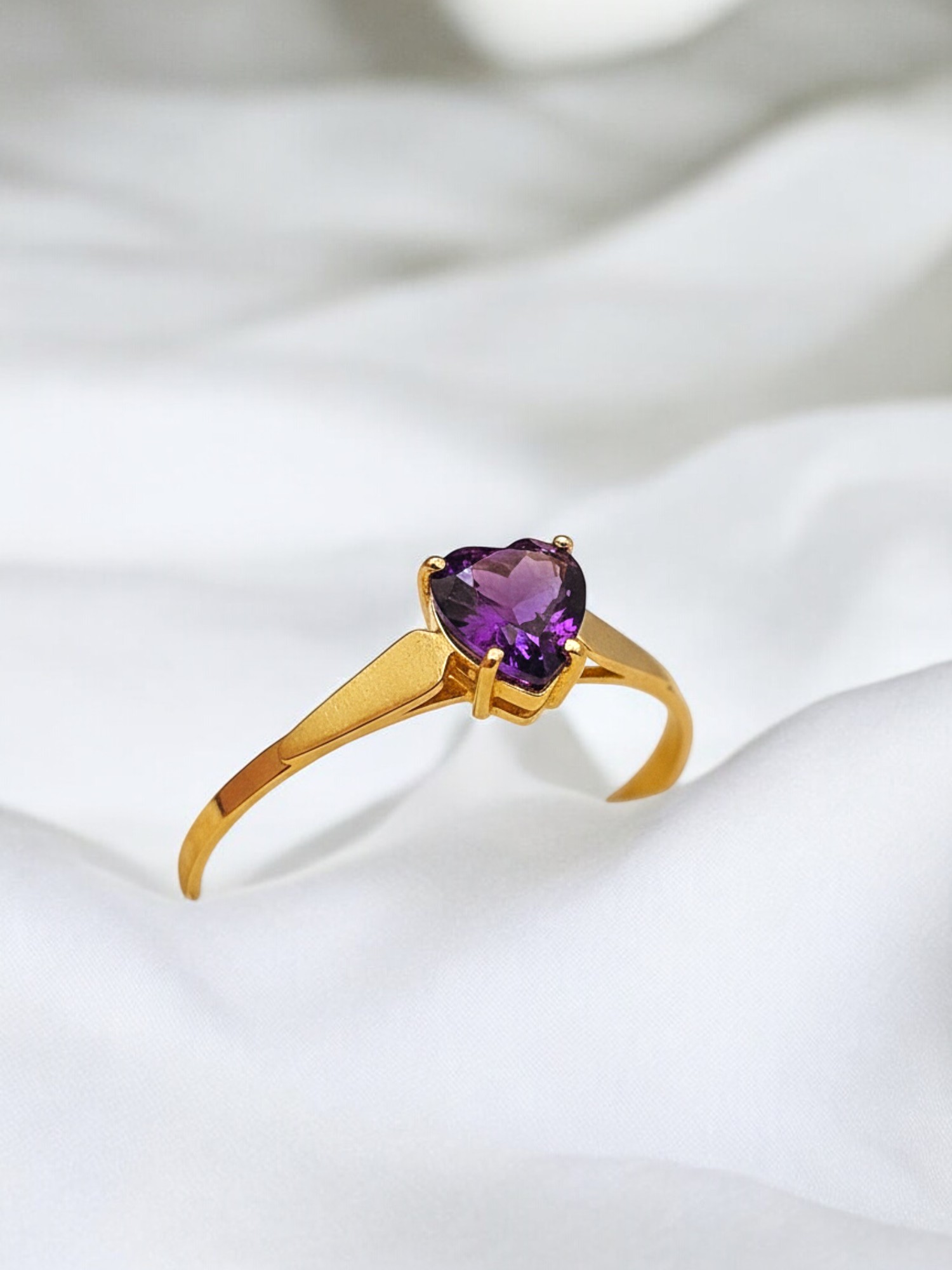 Anillo chatón corazón amatisa Oro 18k 2