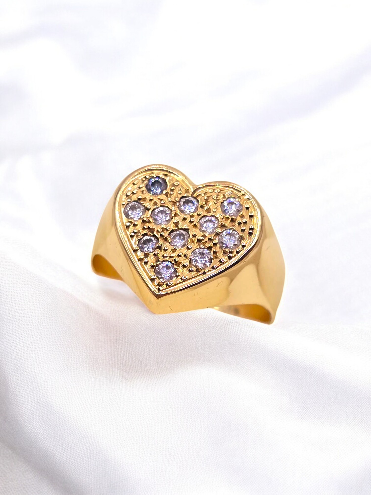 Anillo corazón grande circones Oro 18k 1