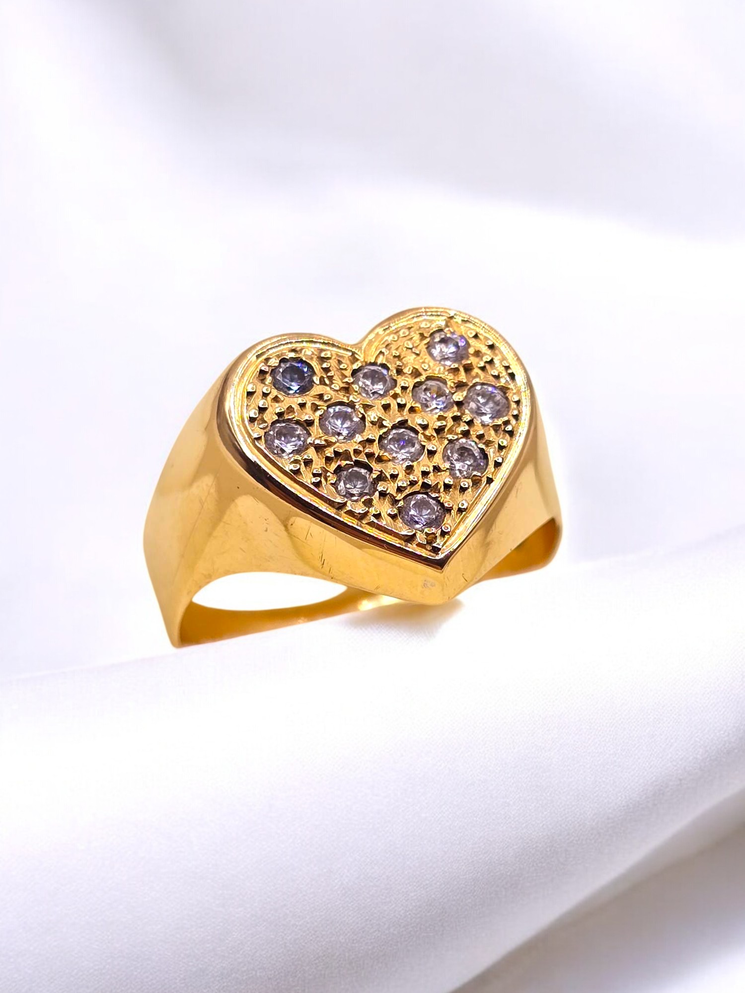 Anillo corazón grande circones Oro 18k 6