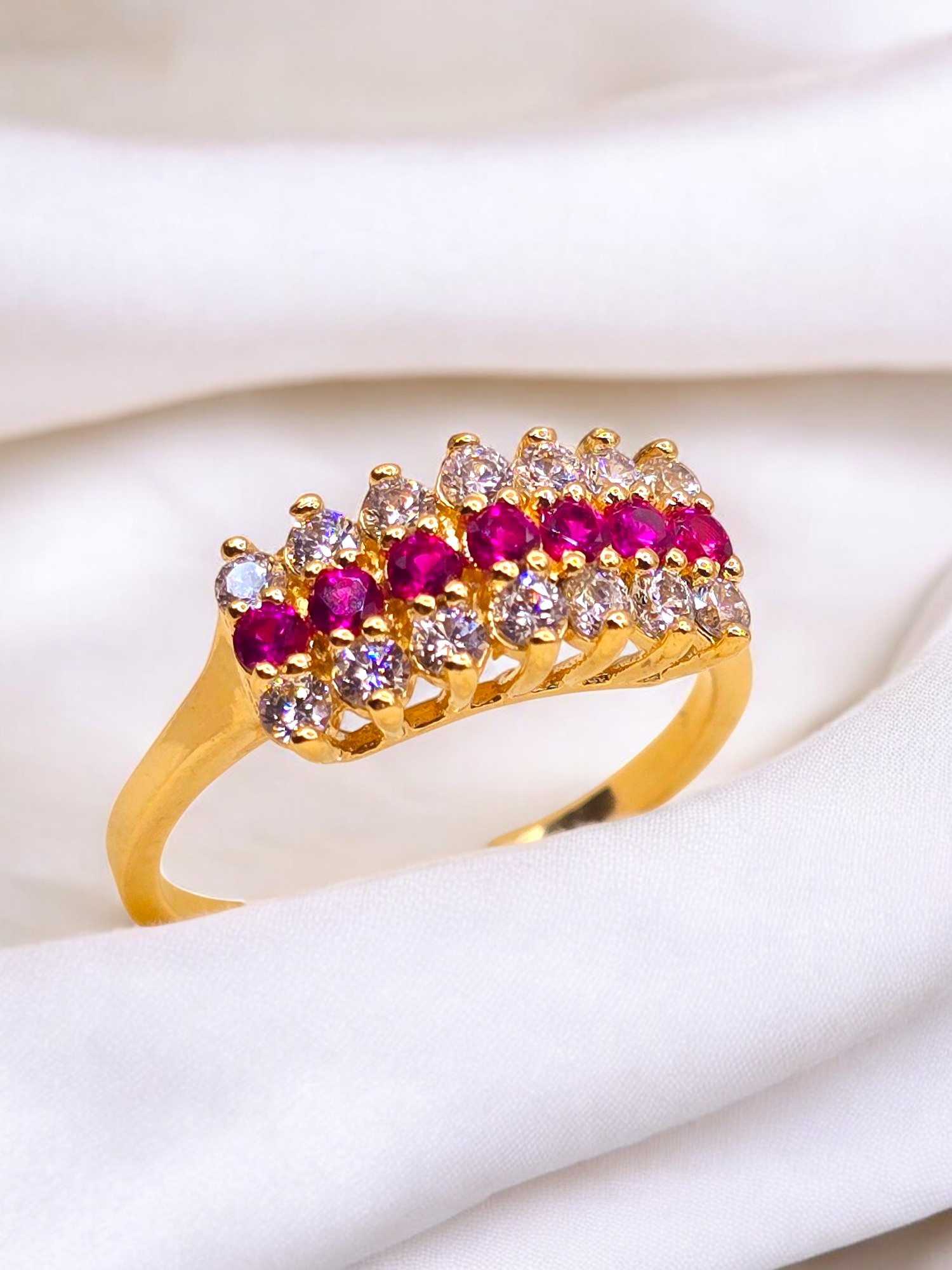 Anillo cintillo rubies y circones grande Oro 18k 6