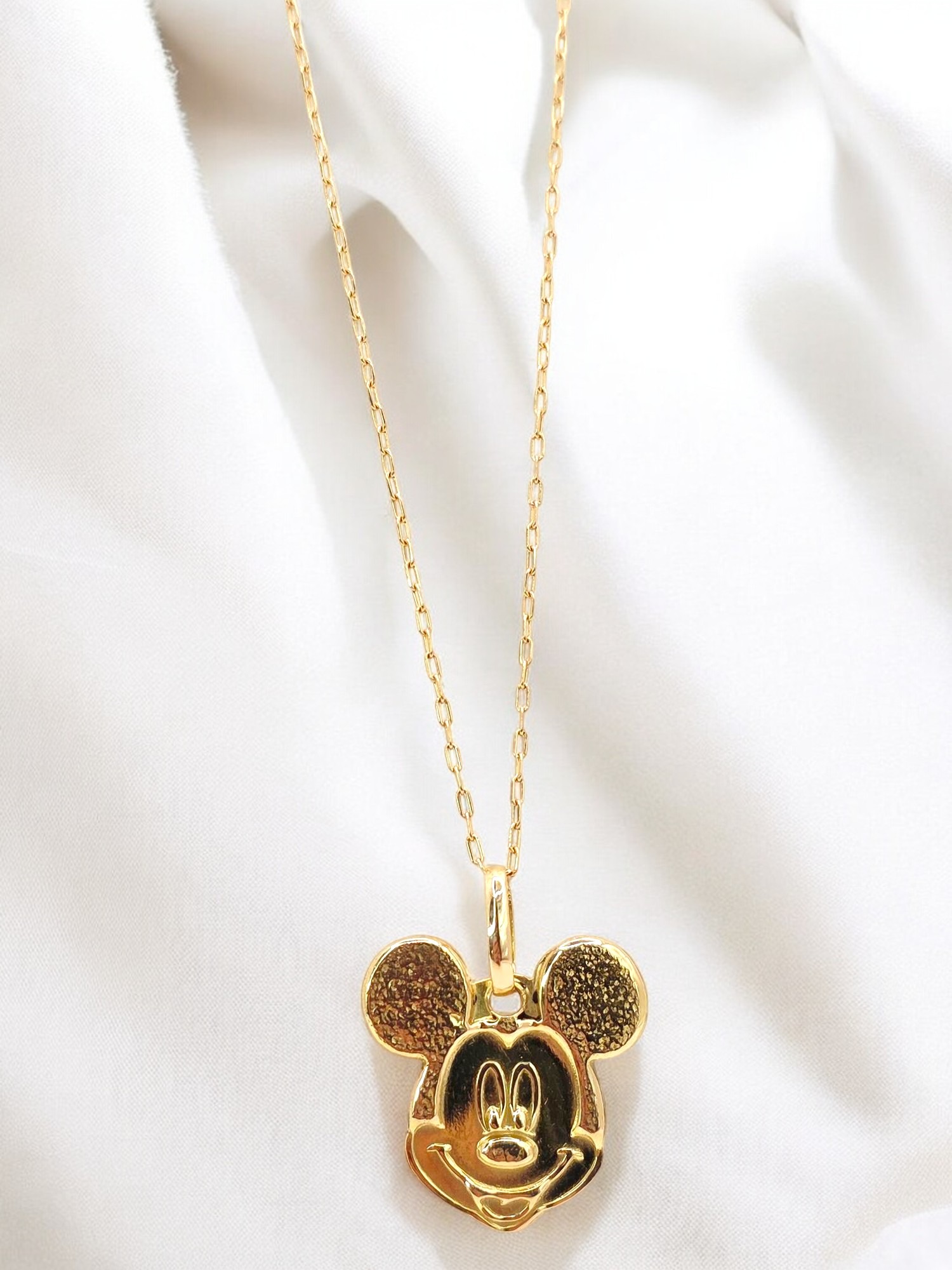 Cadena limada 50 cm y Mickey Mouse Oro 18k 1