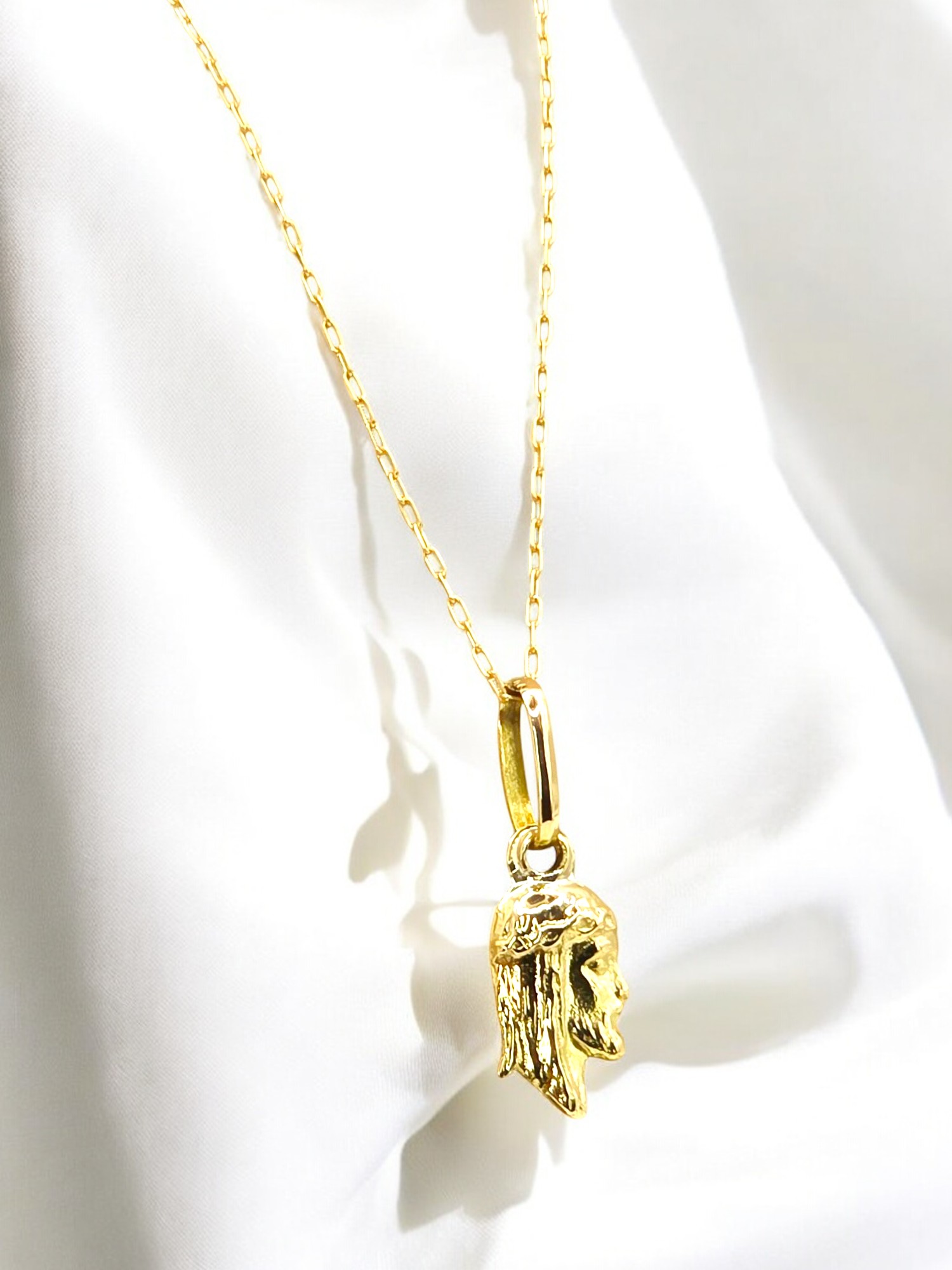 Cadena eslabón limado 50 cm y rostro cristo 2 cm Oro 18k 2