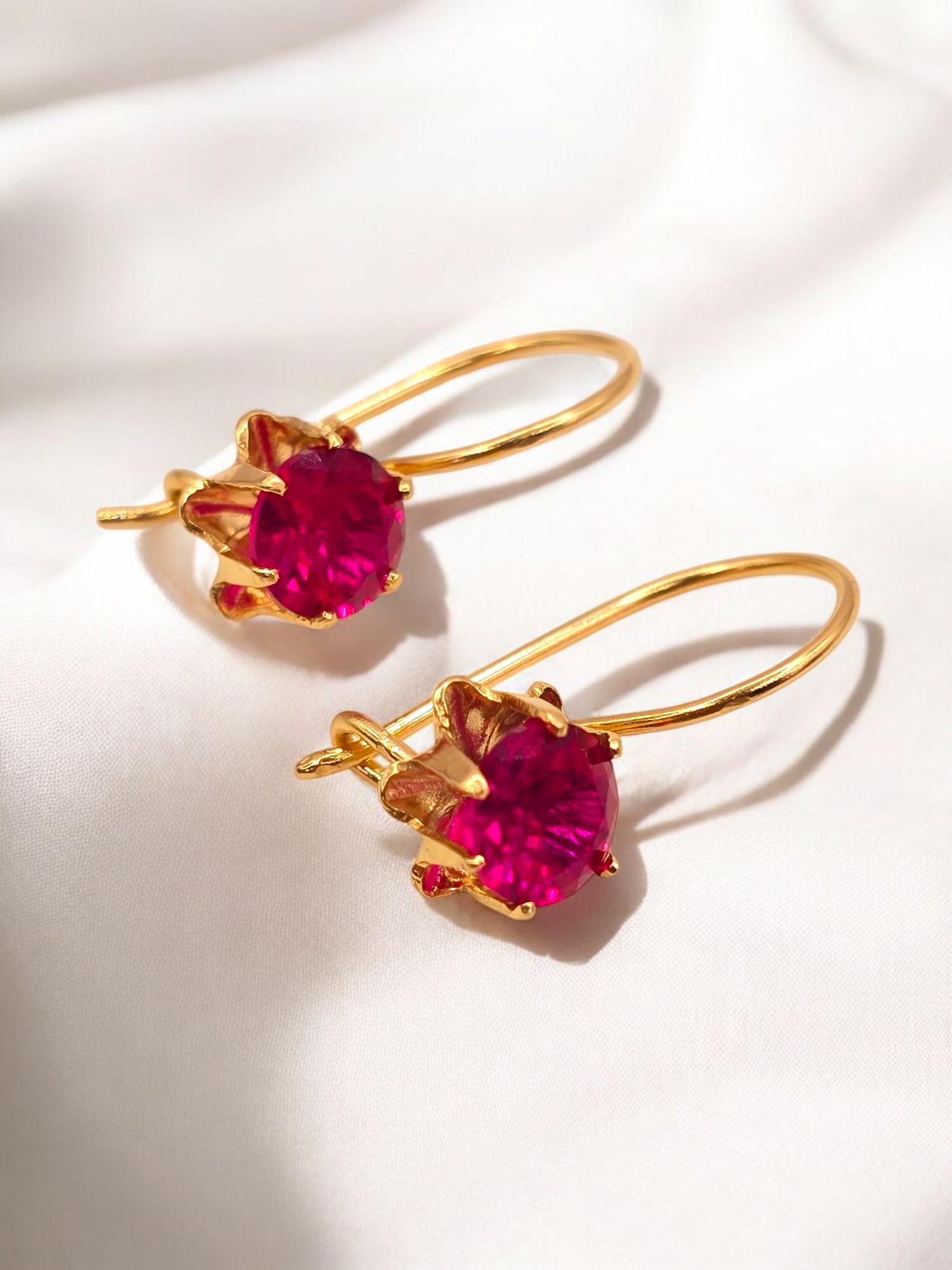 Aros chatón Italiano con gancho rubí grandes Oro 18k 4