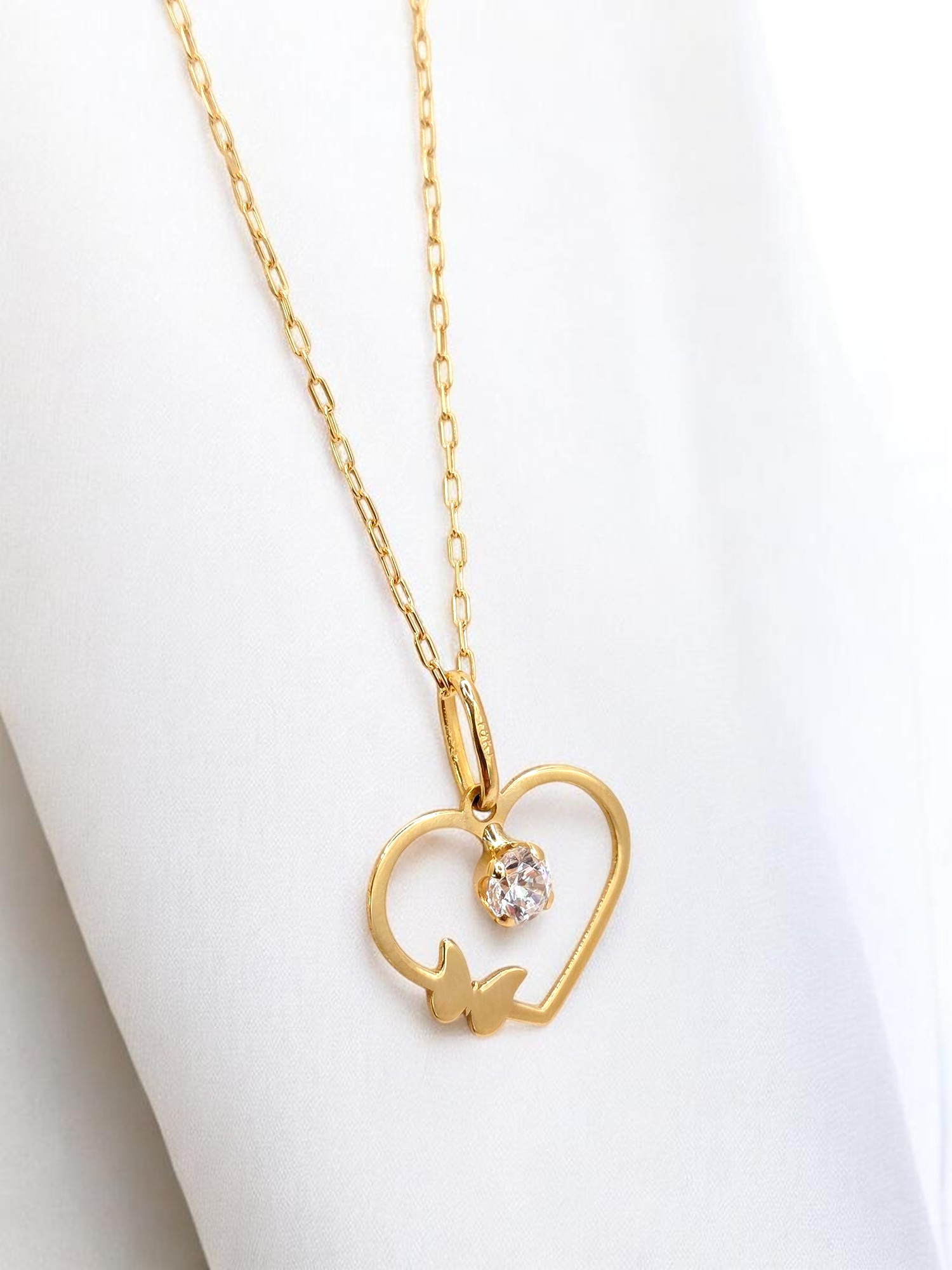 Cadena eslabon limado 50 cm con colgante corazón circón Oro 18k 4