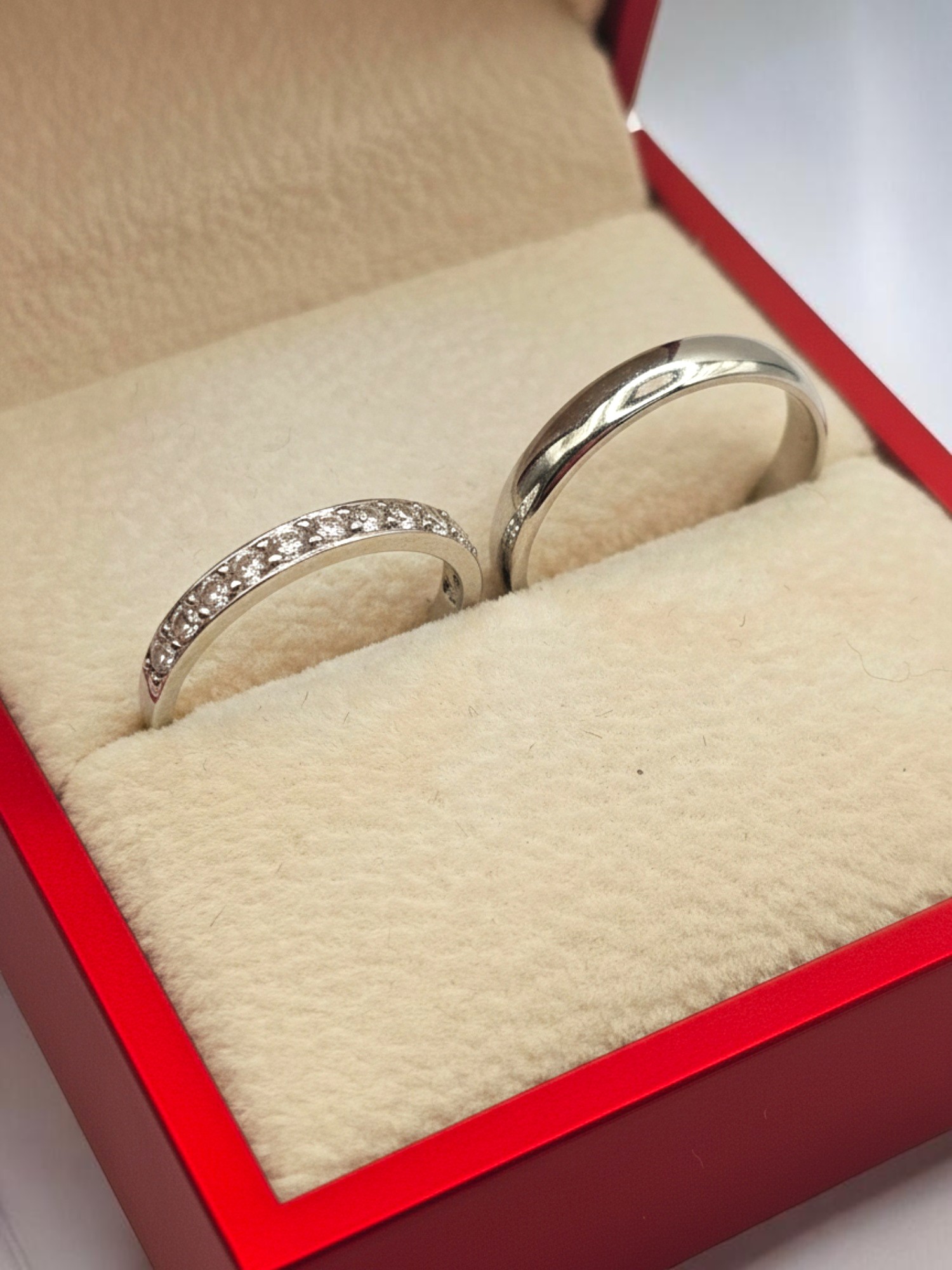 Argollas de matrimonio circones 3 mm Oro blanco 18k 3