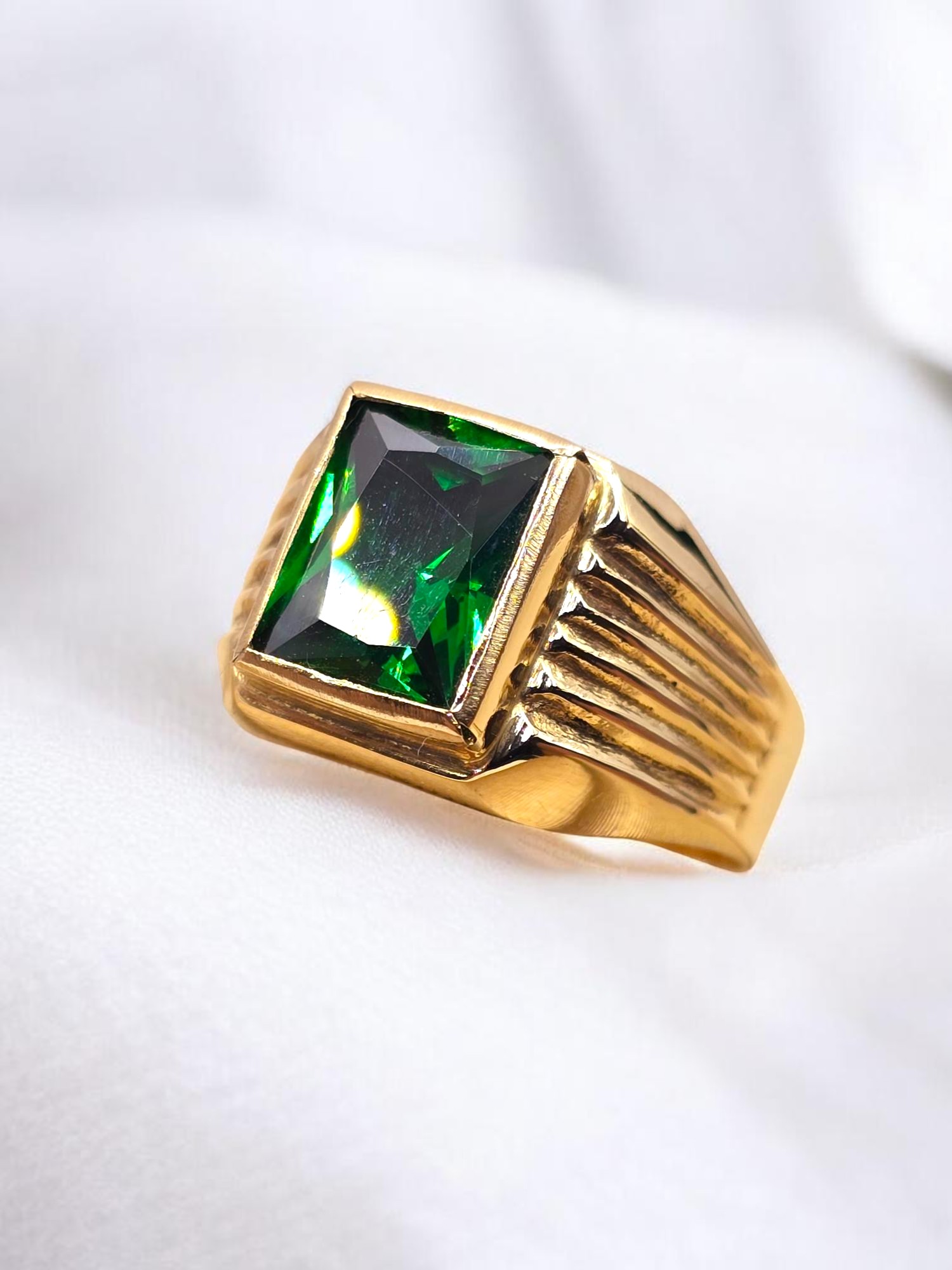 Anillo sello esmeralda Oro 18k 2