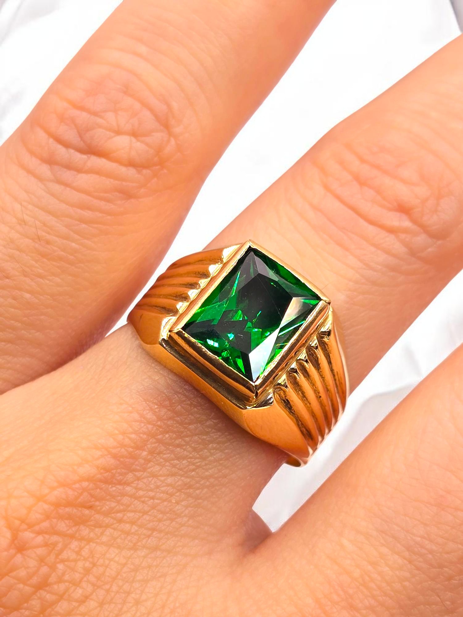 Anillo sello esmeralda Oro 18k 4