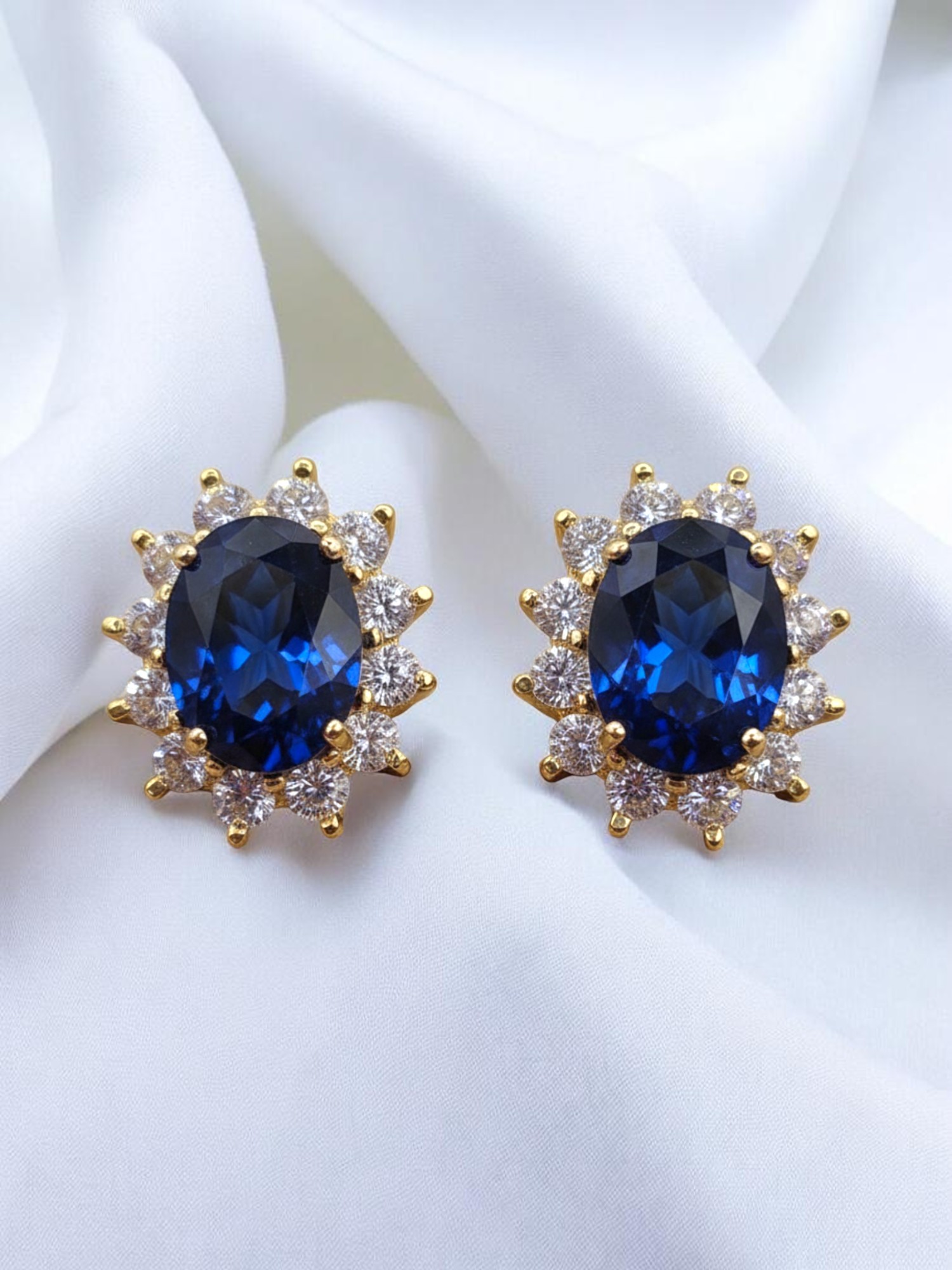 Aros lady zafiro y circones Oro 18k 4