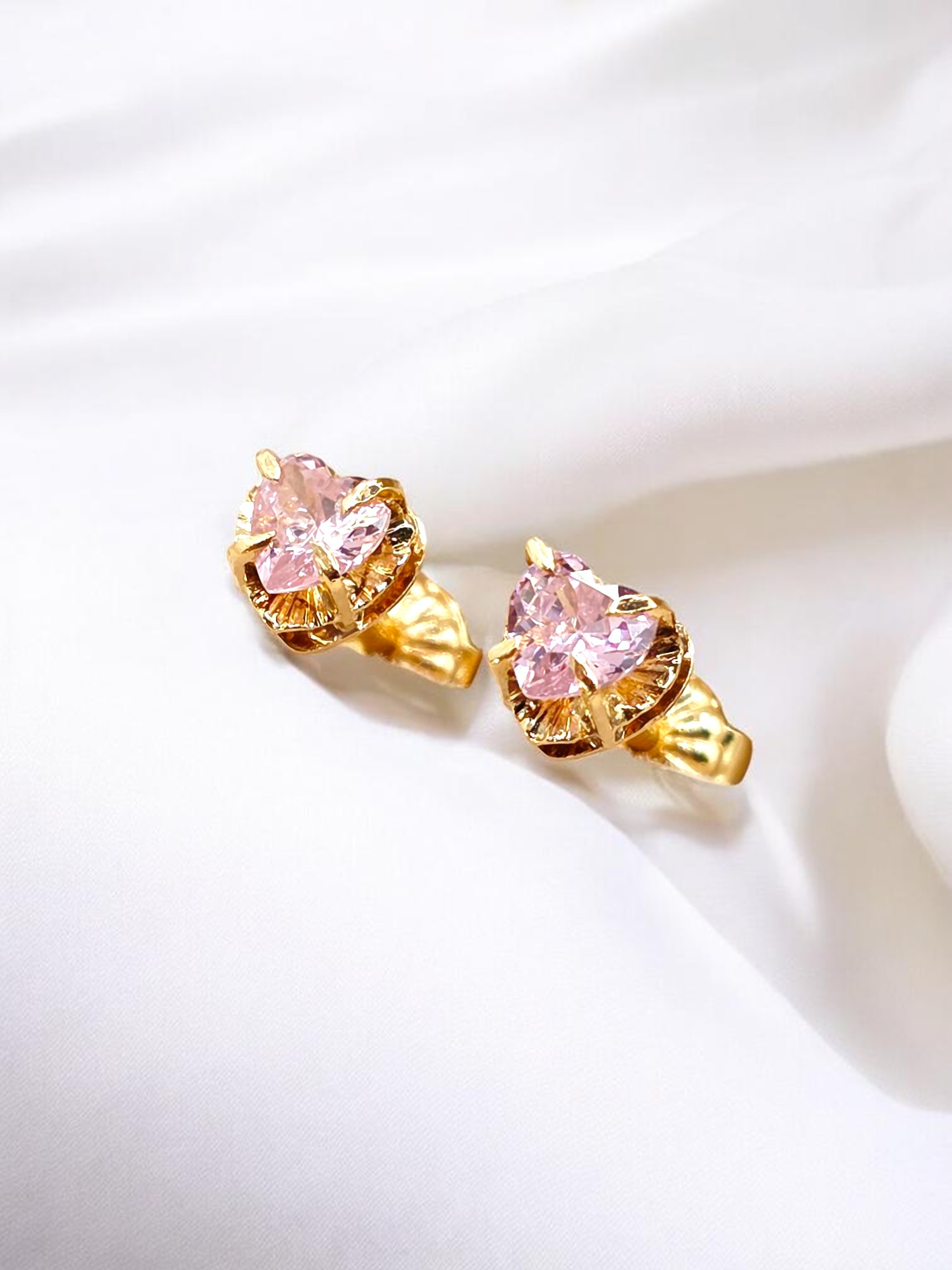 Aros chatón corazón rosa de Francia 5 mm Oro 18k 2
