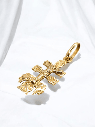 Colgante cruz de caravaca Oro 18k