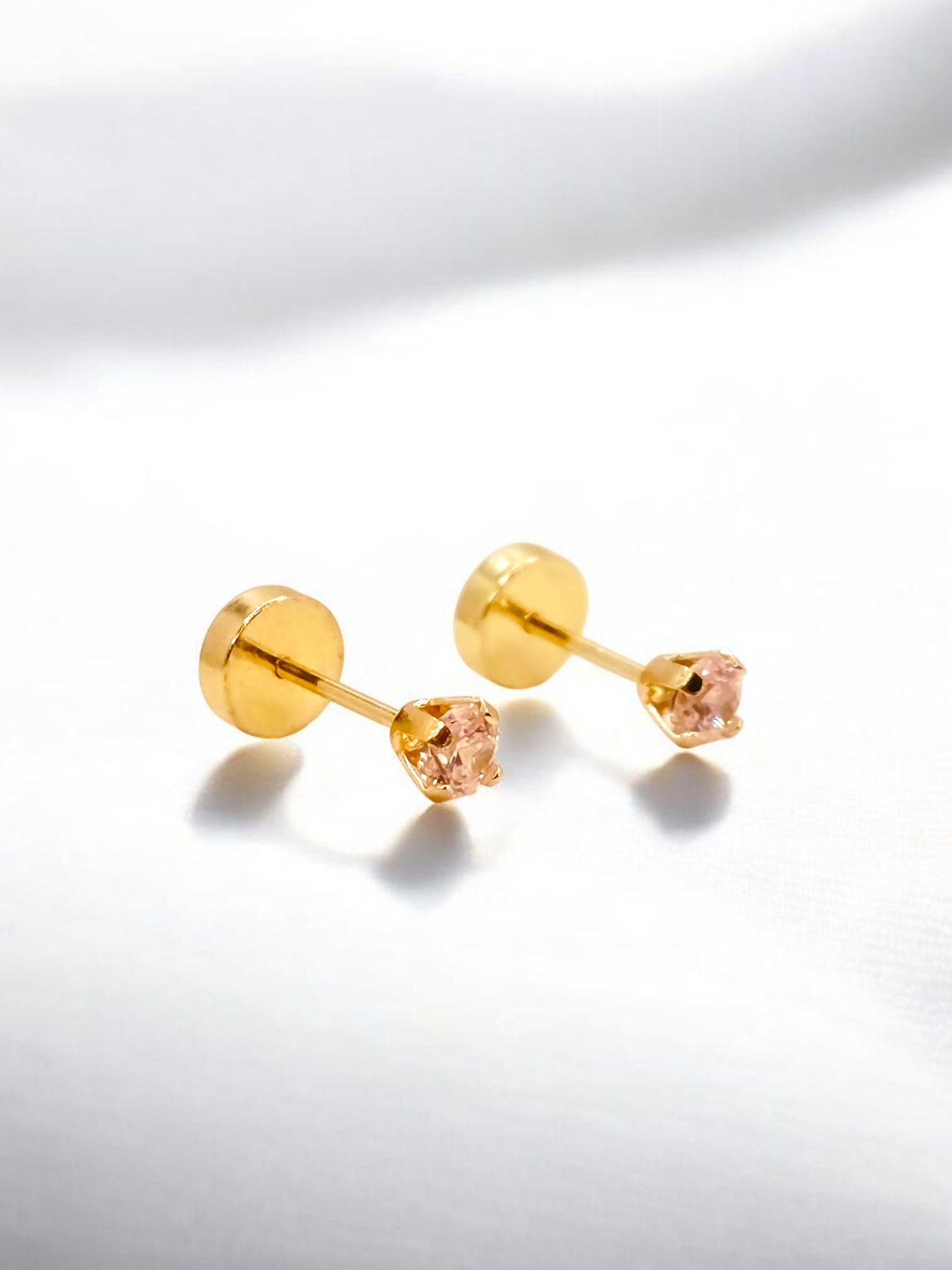 Aros abridores punto de luz rosa de francia 3 mm Oro 18k 5