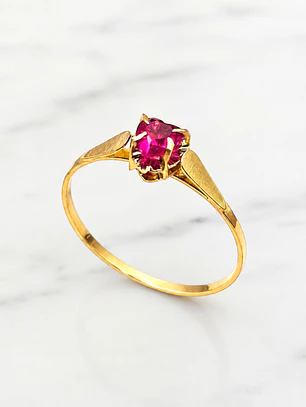 Anillo chatón corazón rubí Oro 18k
