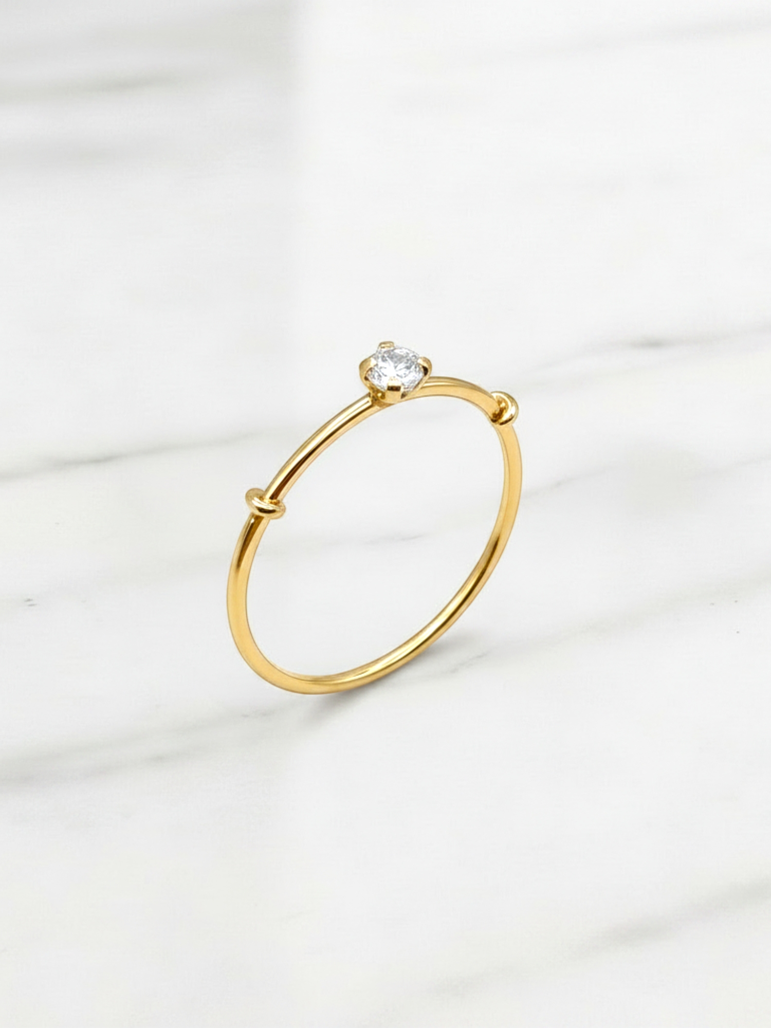 Anillo solitario grifas circón Oro 18k 1