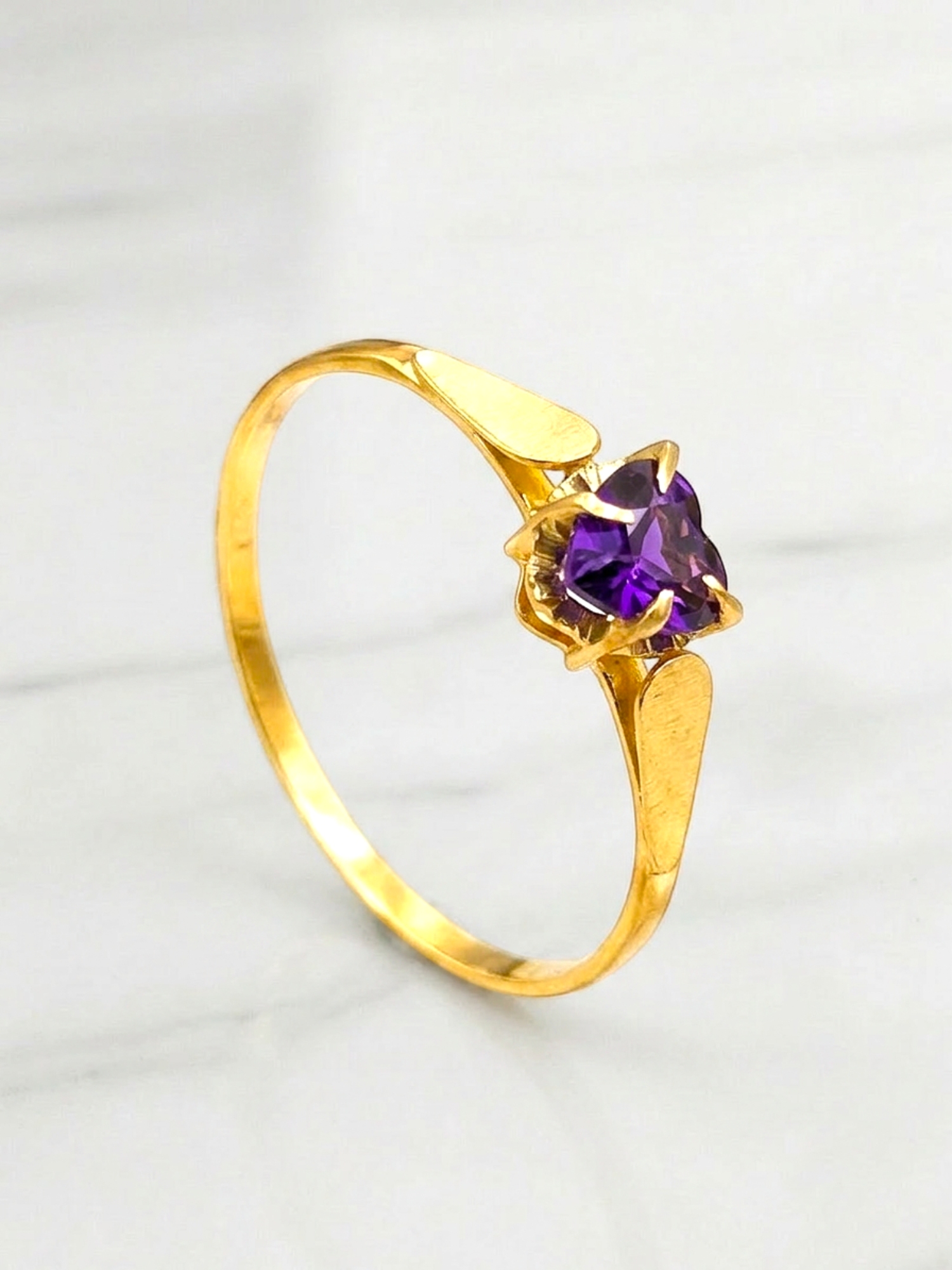 Anillo chatón corazón amatista Oro 18k 5