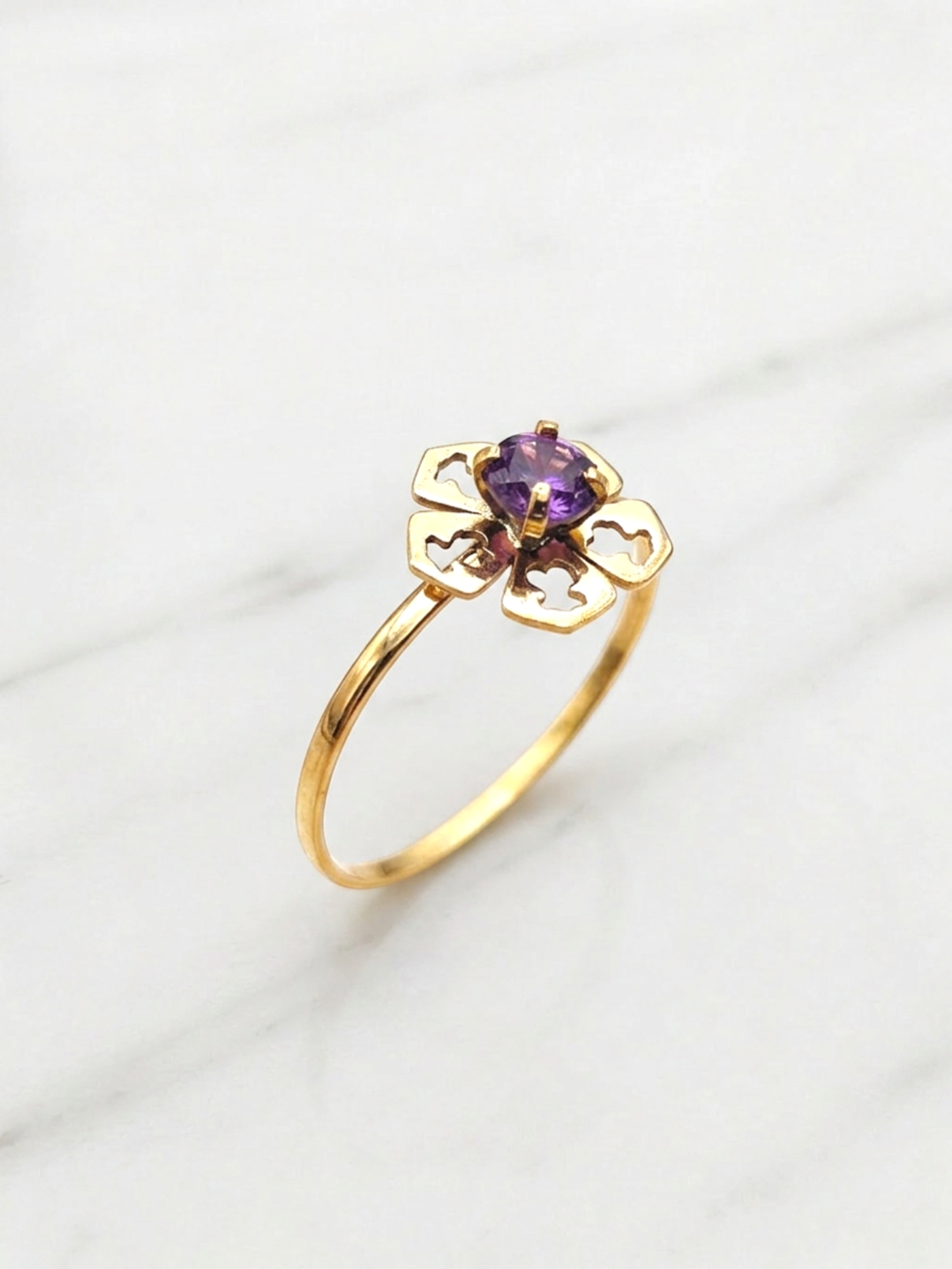 Anillo flor silueta Amatista Oro 18k 2