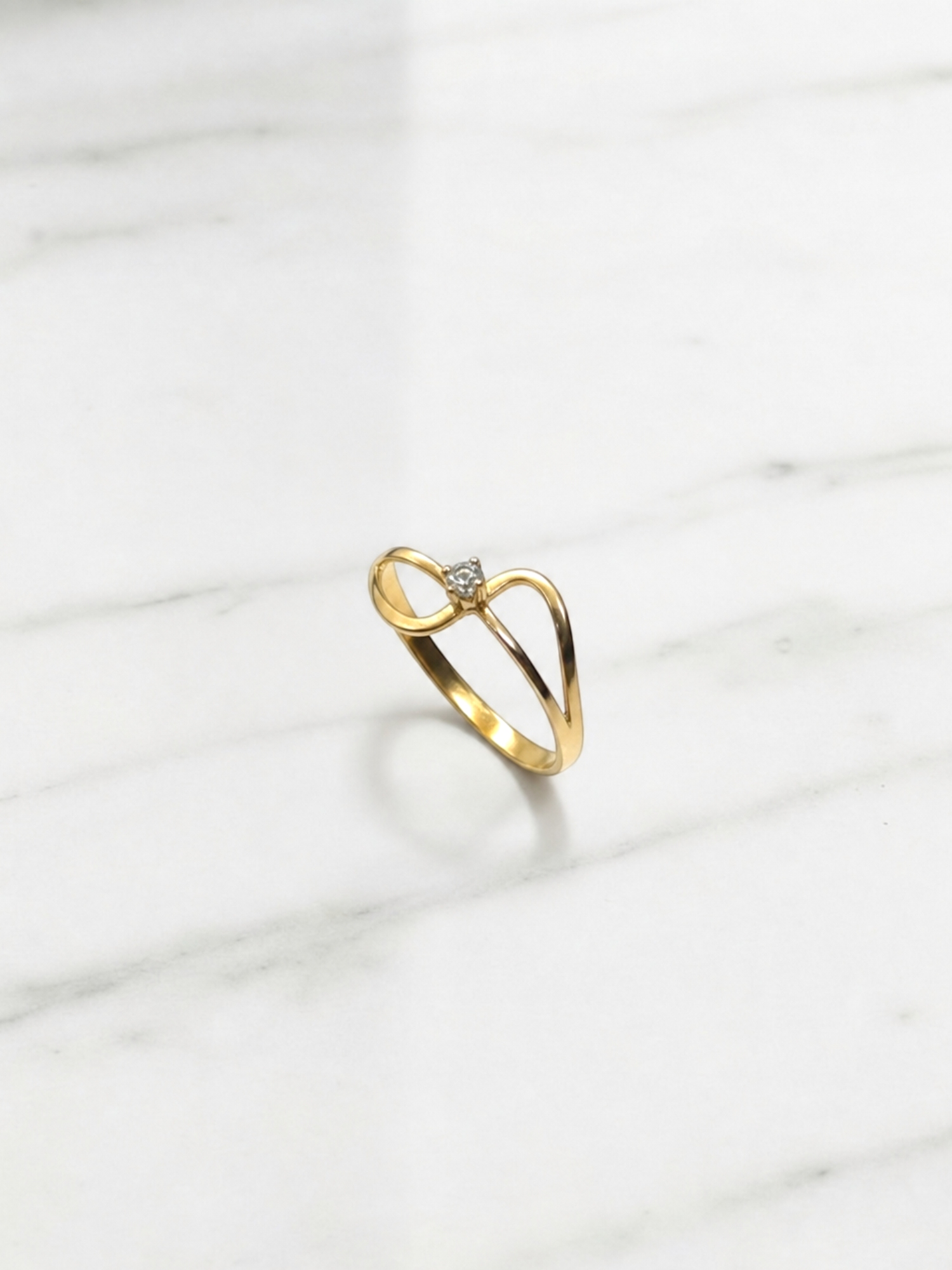 Anillo infinito circón Oro 18k 1