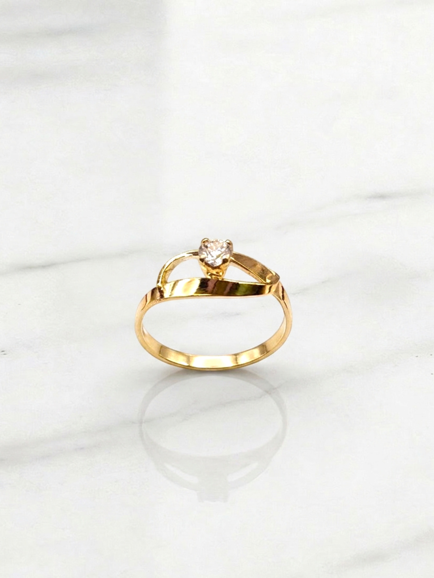 Anillo infinito punto circón Oro 18k 3