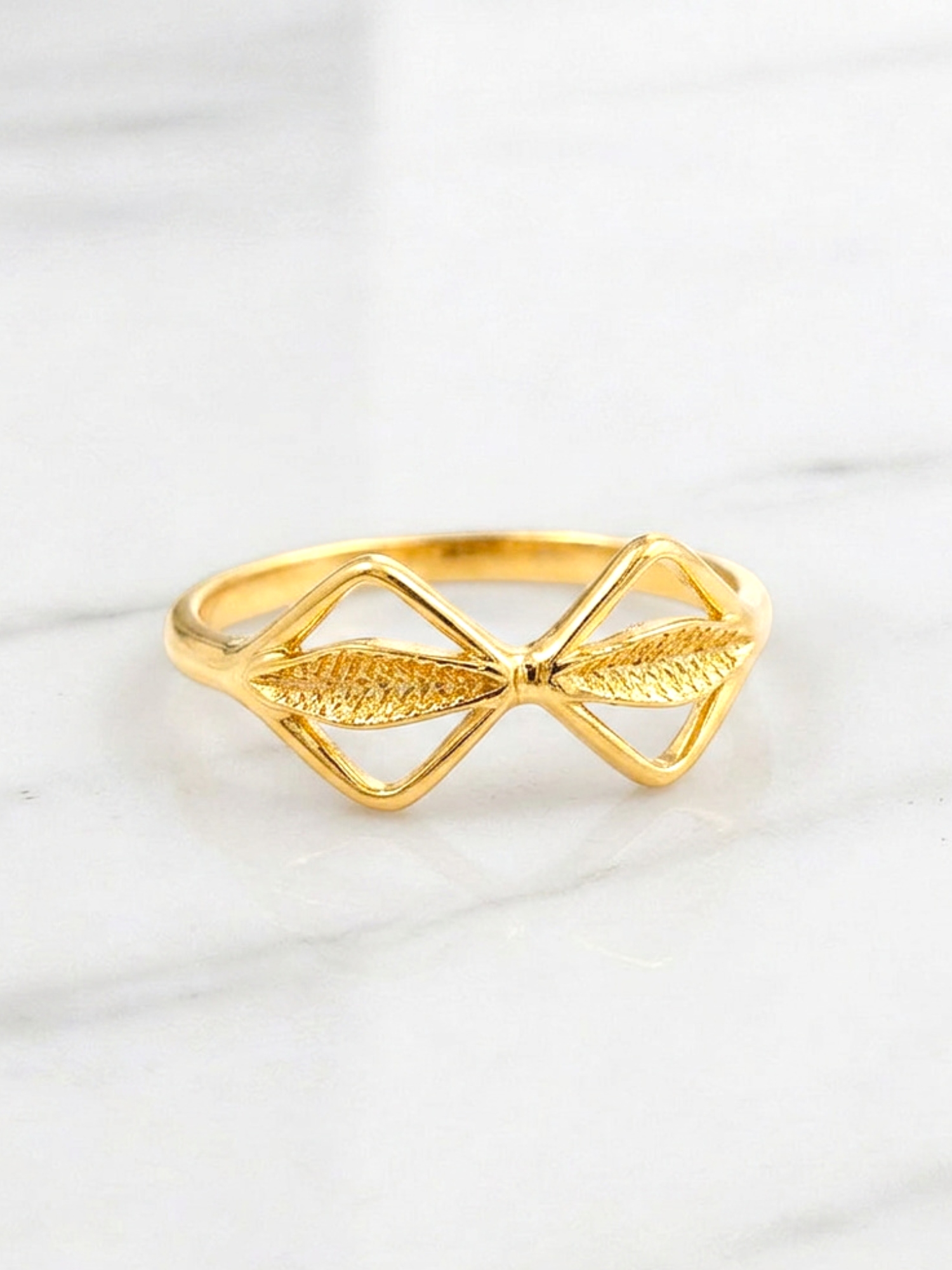 Anillo cintas Oro 18k 1