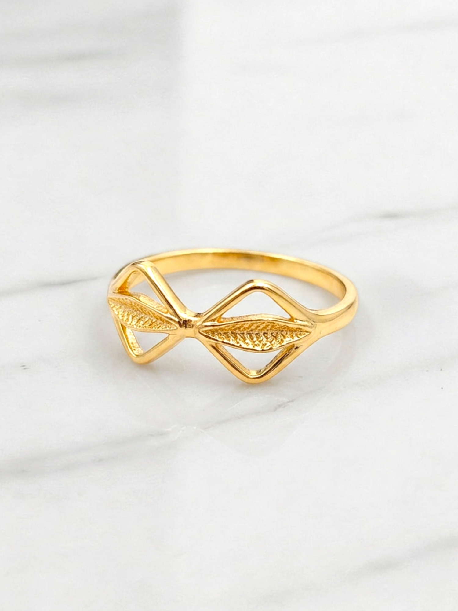 Anillo cintas Oro 18k 4