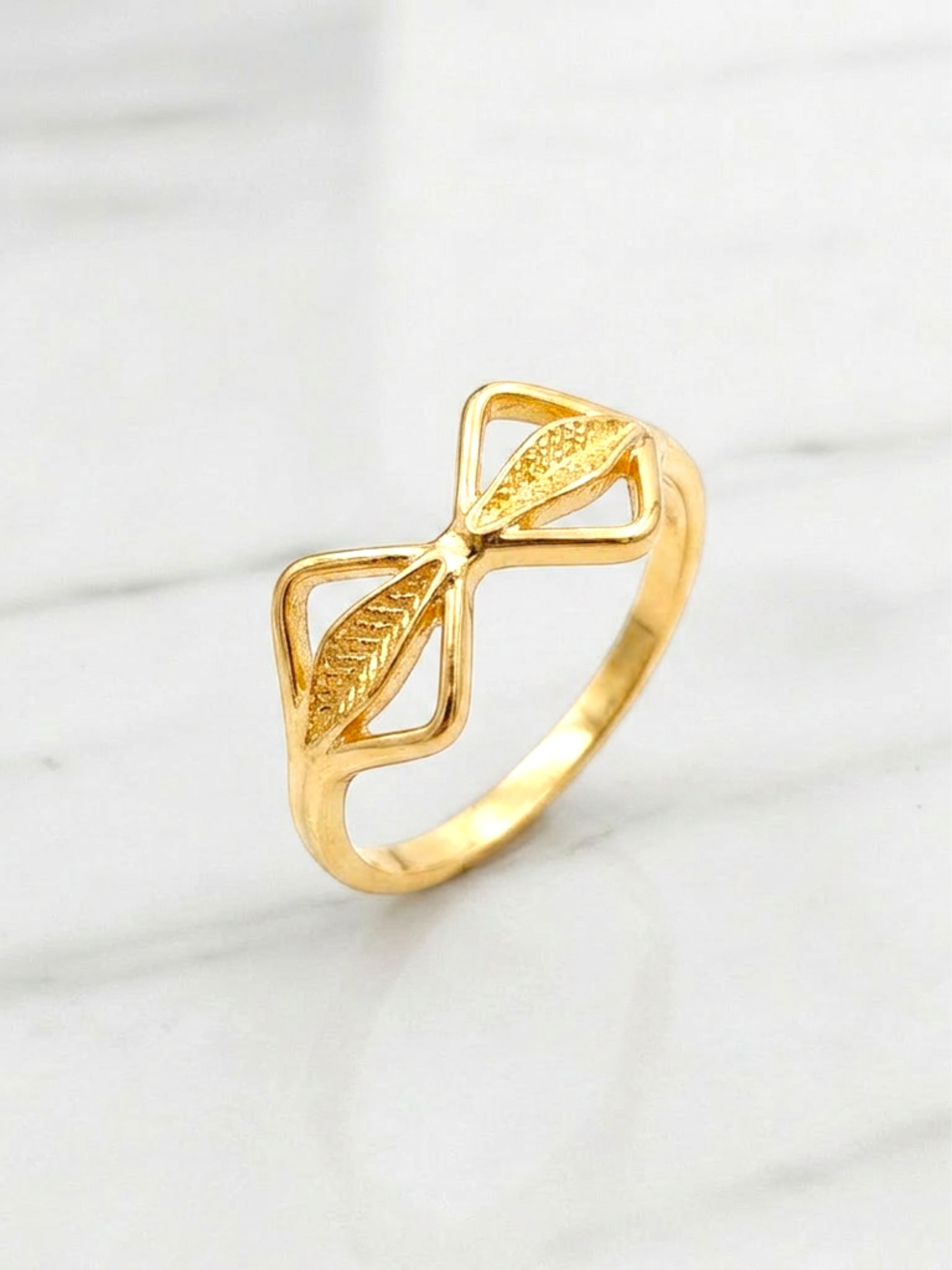 Anillo cintas Oro 18k 5