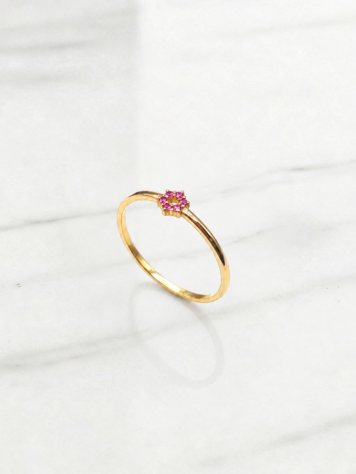 Anillo flor rubí Oro 18k 6