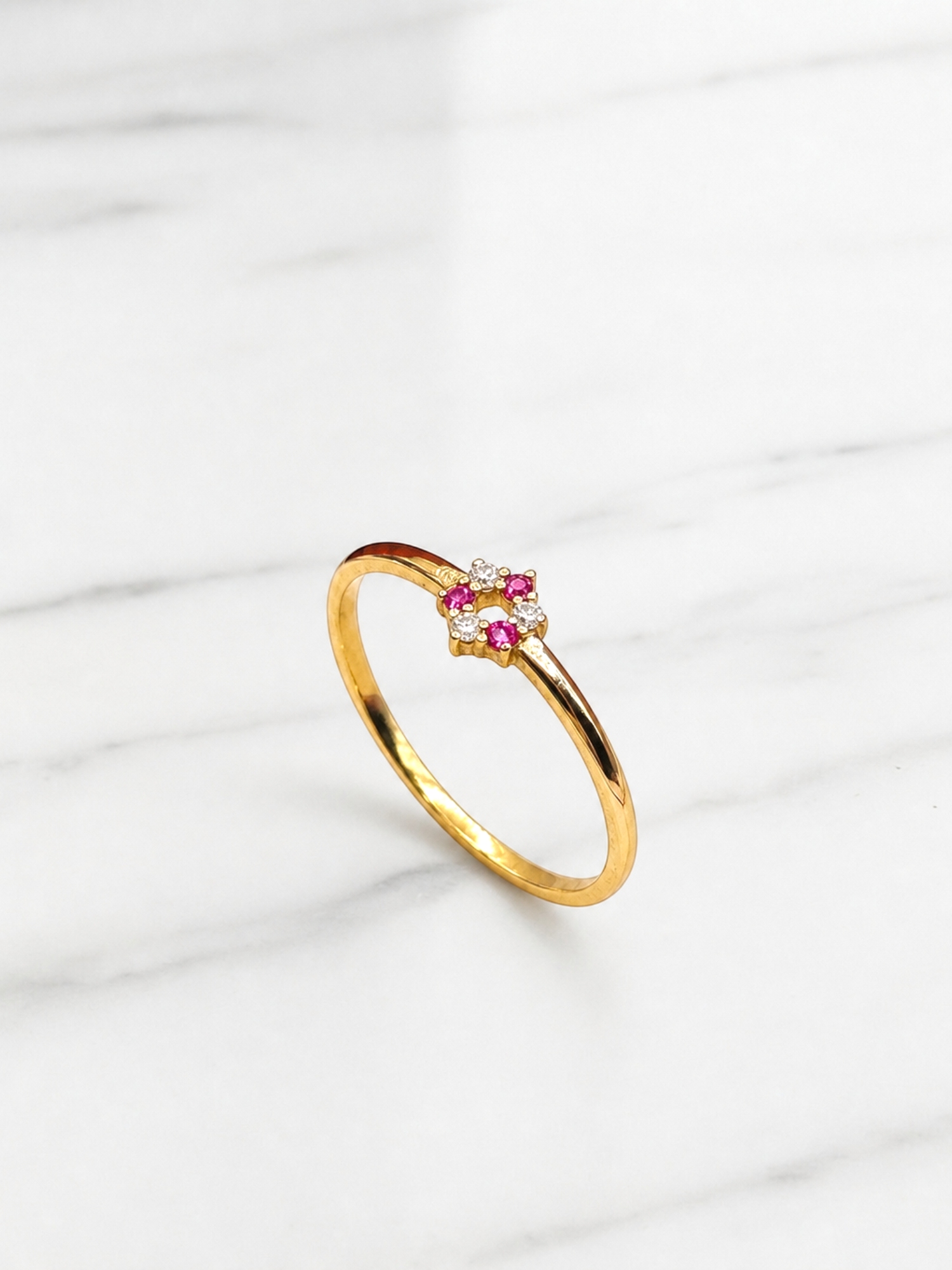 Anillo rosa rubíes con circónes Oro 18k 3